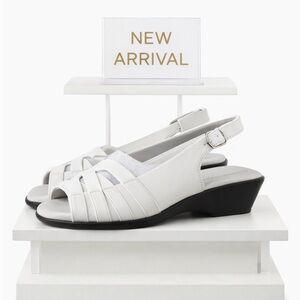 Cloud Comfort Easy Street Jovita Women's Slingback Sandals